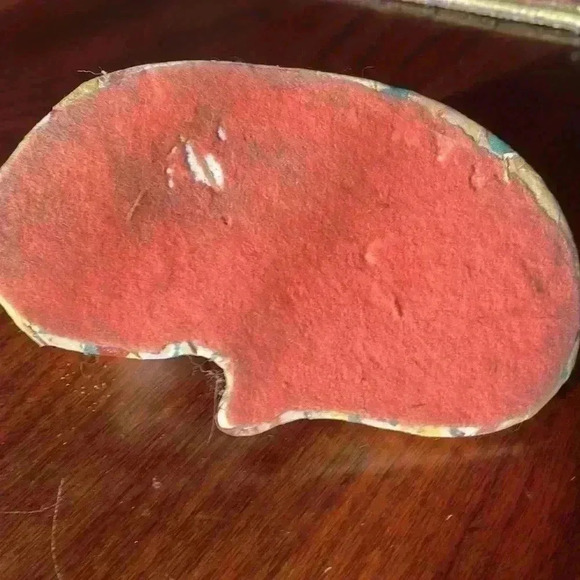 Vintage papier-mâché cat paperweight. - Picture 5 of 5